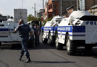 Yerevanda iğtişaşlar nəticəsində 165 nəfər insan saxlanılıb