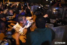 Protesters clash with police in Armenian capital