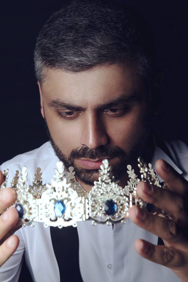 Я – Король! Акберу Алиеву нравится монархия  (ФОТО)