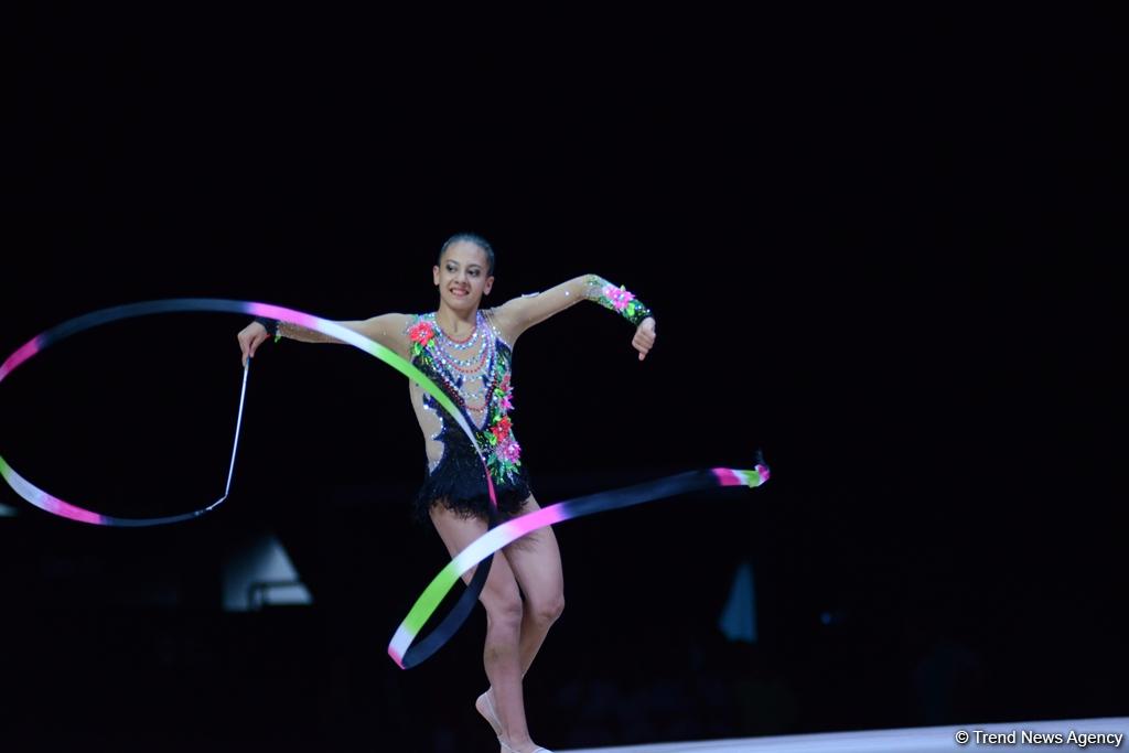 Bakıda bədii gimnastika üzrə Dünya Kuboku yarışlarının ikinci günü başladı (FOTO)