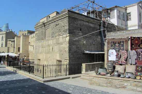 В Баку восстановят мечеть "Ашур" по современным технологиям