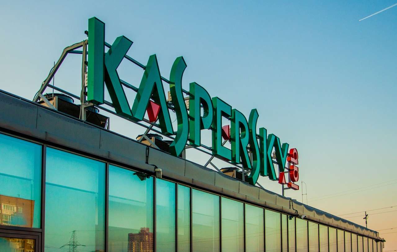 “Kaspersky Lab” şirkəti “Azercell” abunəçilərini kibertəhdidlərdən qoruyacaq