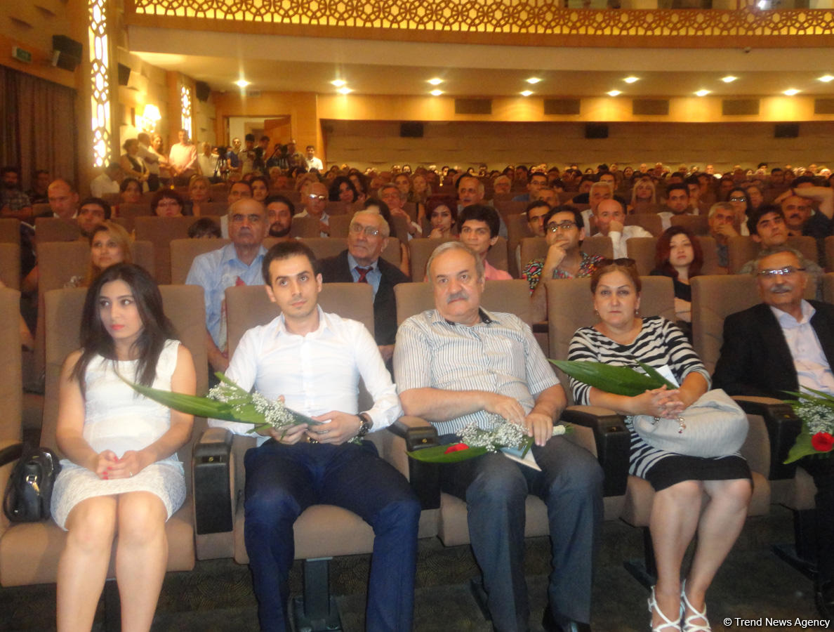 Азербайджанские кинематографисты отметили профессиональный праздник (ФОТО)