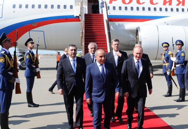 Rusya Devlet Başkanı Putin Azerbaycan'da