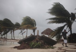 Haitidə 4 nəfər "Qreys" fırtınasının qurbanı olub