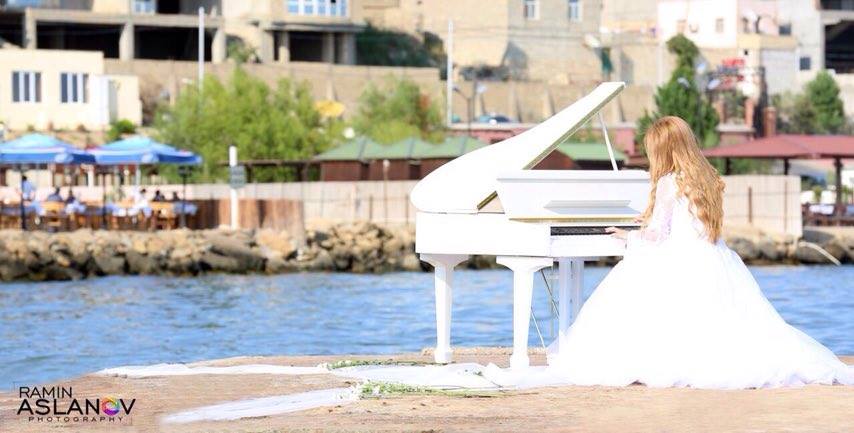 "Жизнь прекрасна" - новая работа азербайджанского композитора (ФОТО)