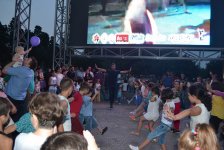 Национальные танцы, лезгинка, хип-хоп и латино - бесплатные уроки в Баку (ФОТО, ВИДЕО)