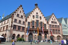 Путешествие в Европу: Молодожены Франкфурта на площади Рёмерберг (часть 2, ФОТО)