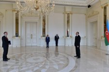 Президент Ильхам Алиев: Между Азербайджаном и Германией важно продолжение политического диалога, опирающегося на взаимное доверие (ФОТО)