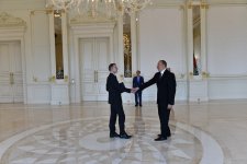 Ilham Aliyev notes importance of continuing Azerbaijan-Germany political dialogue, based on mutual trust (PHOTO)