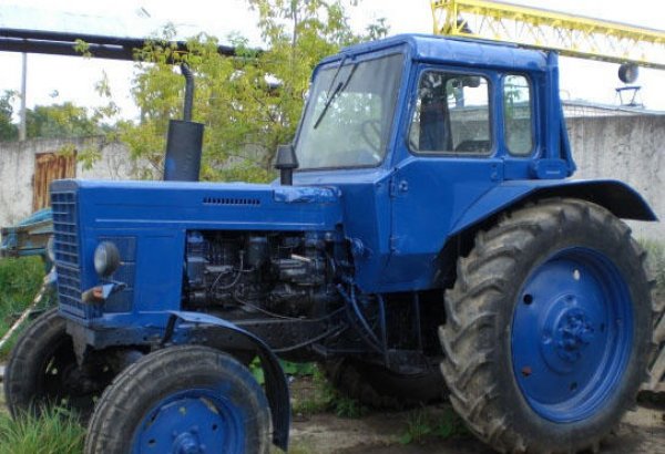 Zərdabda traktorla toqquşan maşının sürücüsü öldü
