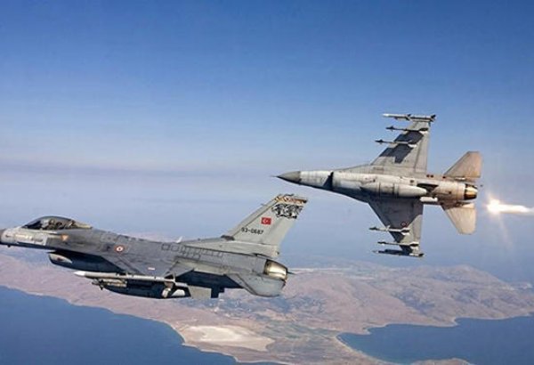 Türkiyə Hərbi Hava Qüvvələri terrorçularının obyektlərini bombalayıb