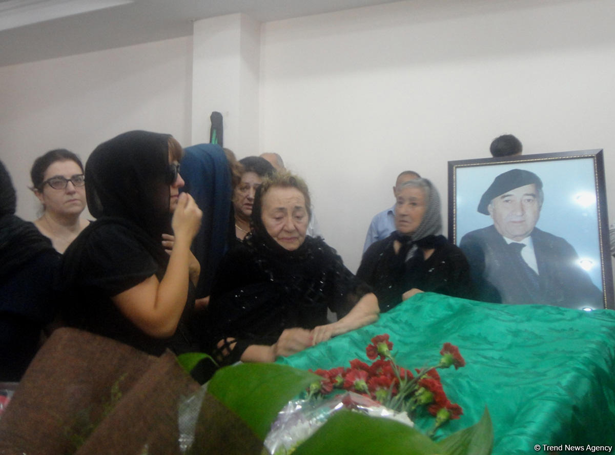 В Баку проходит церемония прощания с известным композитором Огтаем Зульфугаровым (ФОТО)