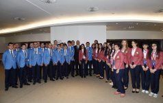 Президент Ильхам Алиев встретился с членами сборной страны на 42-й Всемирной шахматной олимпиаде (ФОТО)