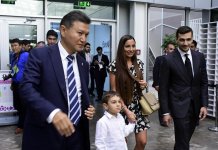 Выставочный зал Бакинской шахматной олимпиады вызывает большой интерес у любителей спорта (ФОТО)