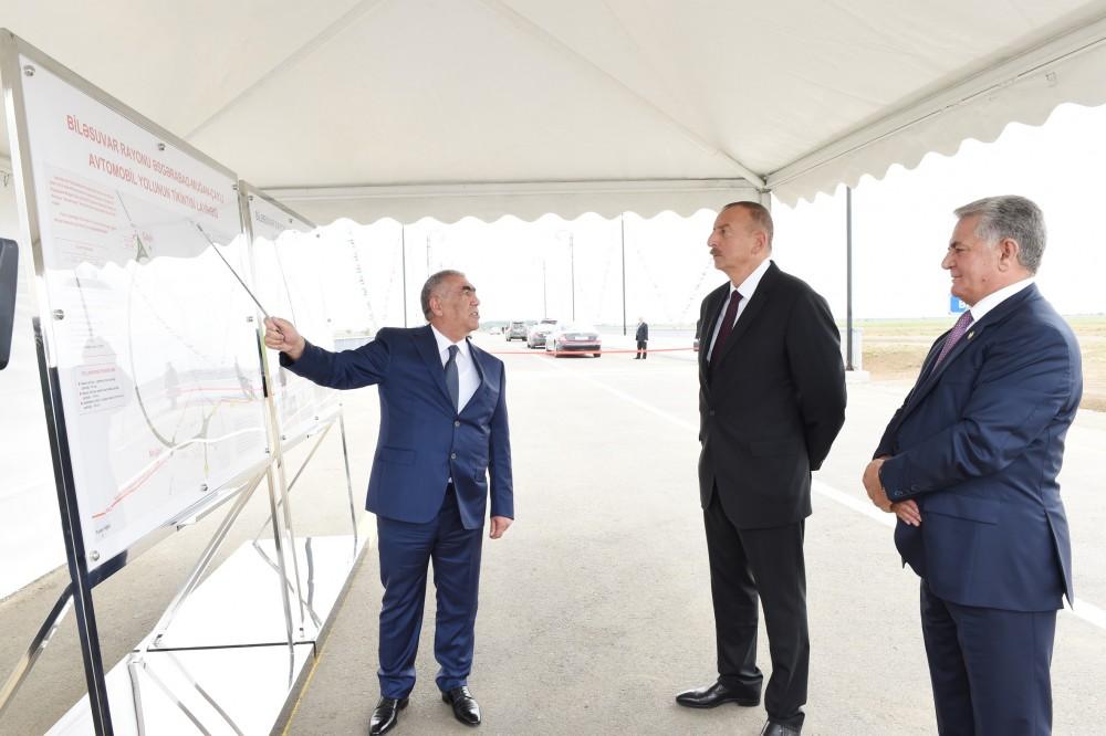 Президент Ильхам Алиев принял участие в открытии после реконструкции автодороги в Билясуварском районе (ФОТО)