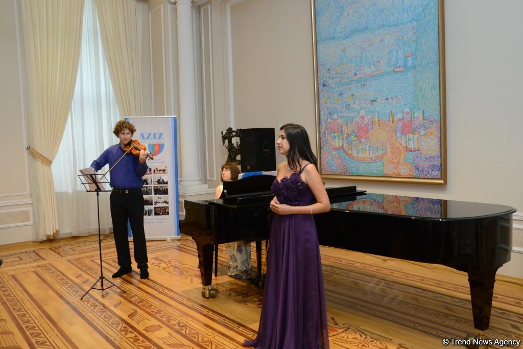 "С любовью из Иерусалима": блестящее выступление израильских исполнителей в Баку (ФОТО)