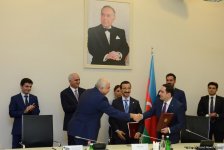 Азербайджан привлек крупнейшего мирового портового оператора для создания ЗСТ