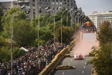 Гонки на драндулетах – фестиваль аварий и креативности из Бухареста в Баку (ФОТО)