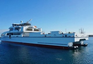 Новое пассажирское судно для работы на Каспии передано Азербайджану