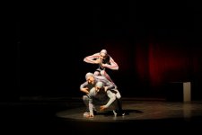 “Üç məkan” II Şəki Beynəlxalq Teatr Festivalının üçüncü günü keçirilib (FOTO)