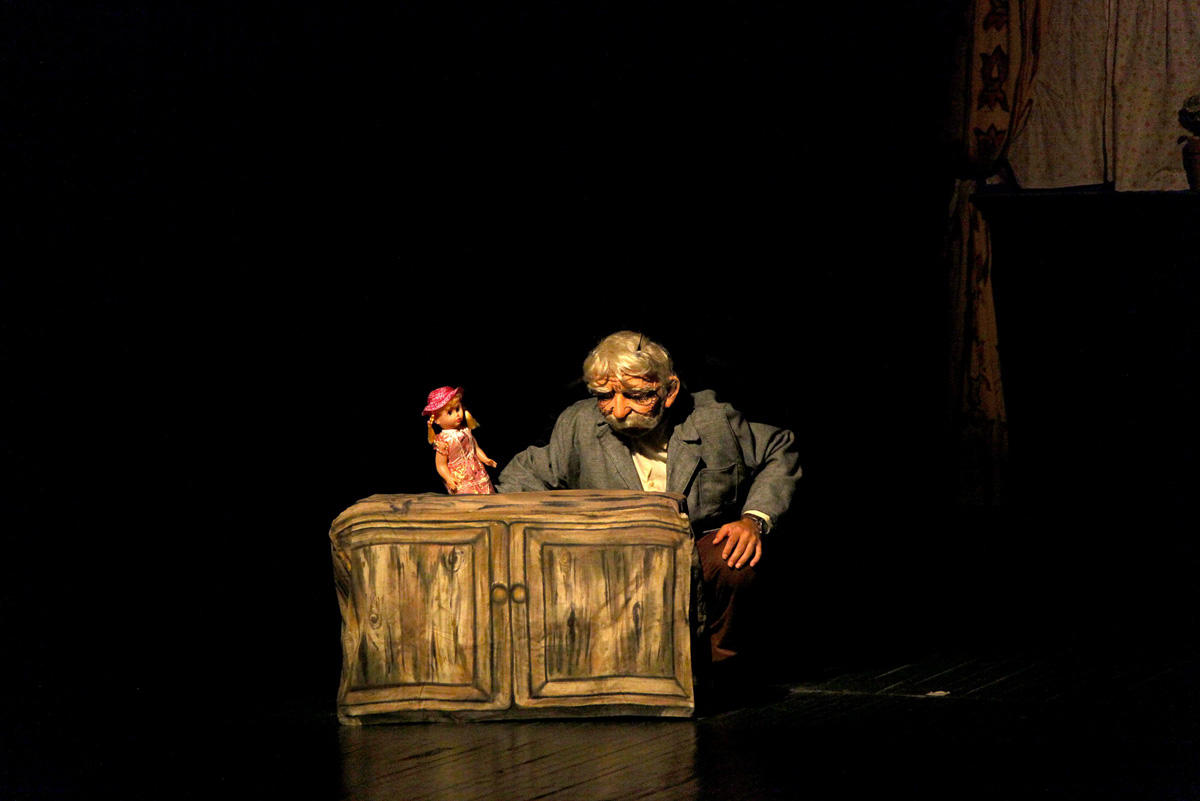Kukla Teatrının “Zəng” tamaşası Şəkidə (FOTO)