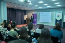 В Азербайджане стартовал проект "Клуб интересов и юридического просвещения молодых журналистов" (ФОТО)