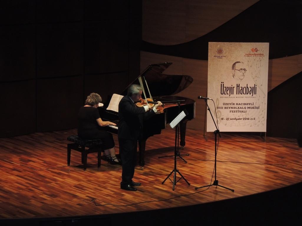 Израильские музыканты подарили бакинцам великолепный вечер классической музыки (ФОТО)