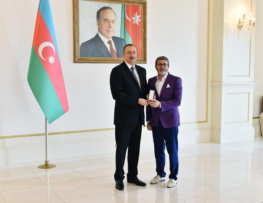 Президент Ильхам Алиев встретился со спортсменами, принявшими участие в XV Летних Паралимпийских играх (ФОТО)
