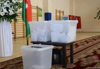 Exit-poll: Seçicilərin 88,9 faizi Konstitusiyada dəyişikliklərə "hə" deyib (YENİLƏNİB)