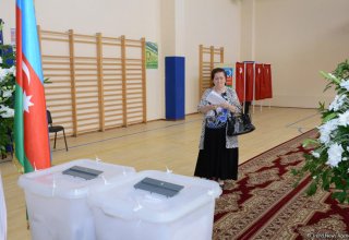 “Voting process in Azerbaijan’s referendum meet int’l standards”
