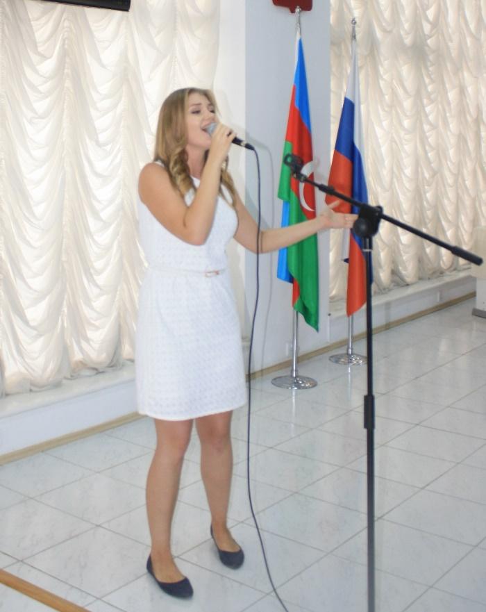В Российском центре прозвучали стихи, посвященные Азербайджану (ФОТО)