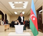 Ilham Aliyev, his spouse vote at constitutional referendum