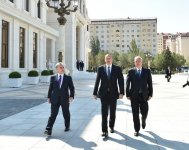 Президент Ильхам Алиев ознакомился в Сумгайыте с условиями, созданными в реконструированном парке Гейдара Алиева (ФОТО)