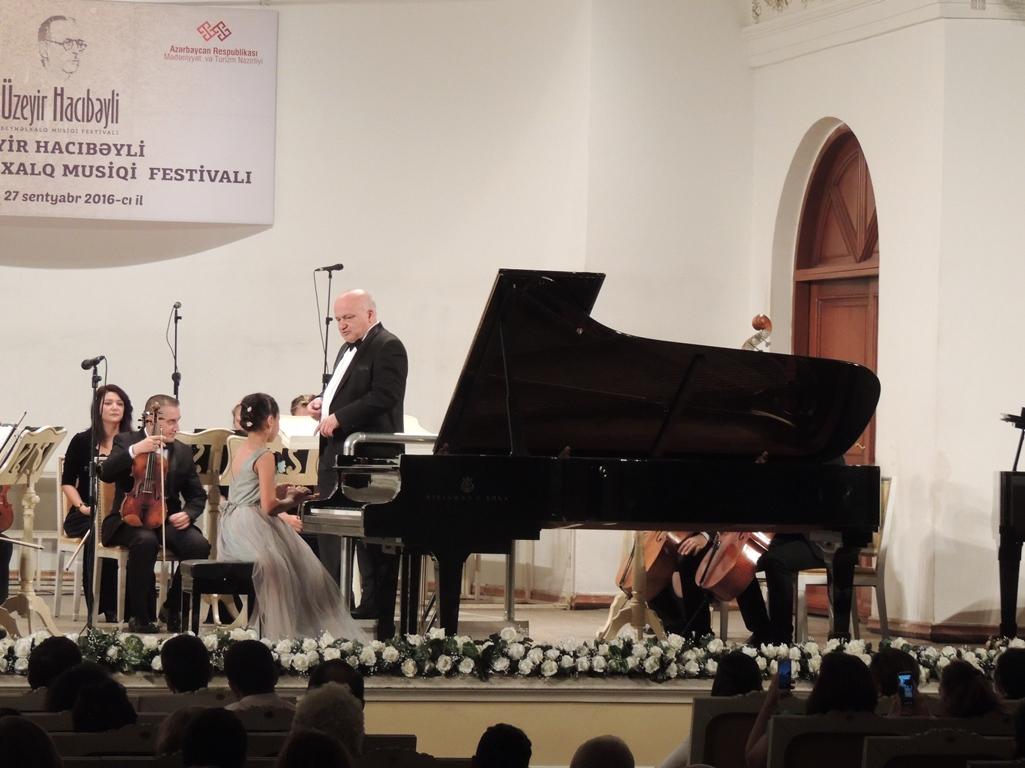 Незабываемые впечатления: концерт юных исполнителей в Баку (ФОТО)