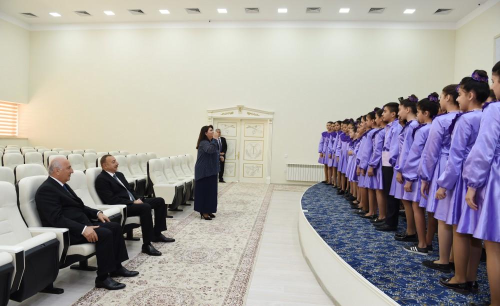 Ilham Aliyev inaugurates Children's Arts School in Sumgayit (PHOTO)