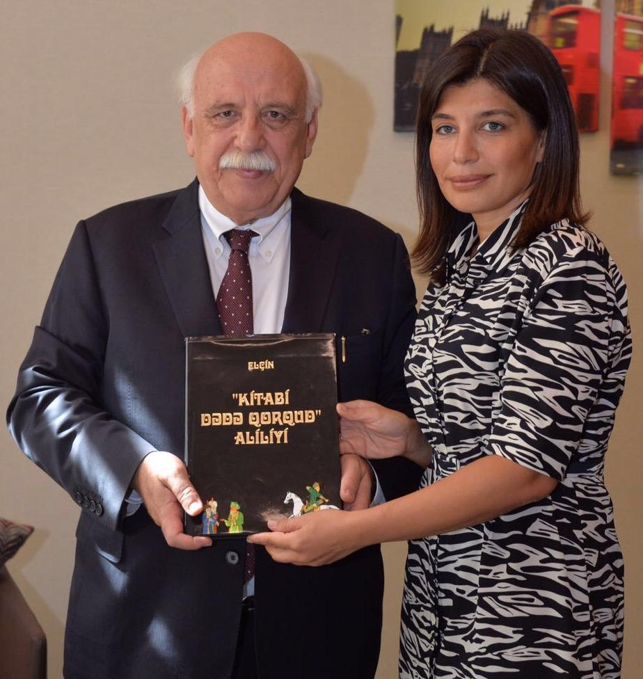 В Баку состоялась встреча президента Фонда тюркской культуры и наследия и министра культуры и туризма Турции (ФОТО)