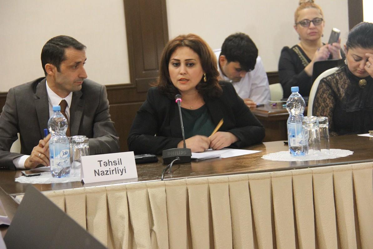 В Баку обсудили вопросы формирования семьи, сохранения семейных ценностей (ФОТО)