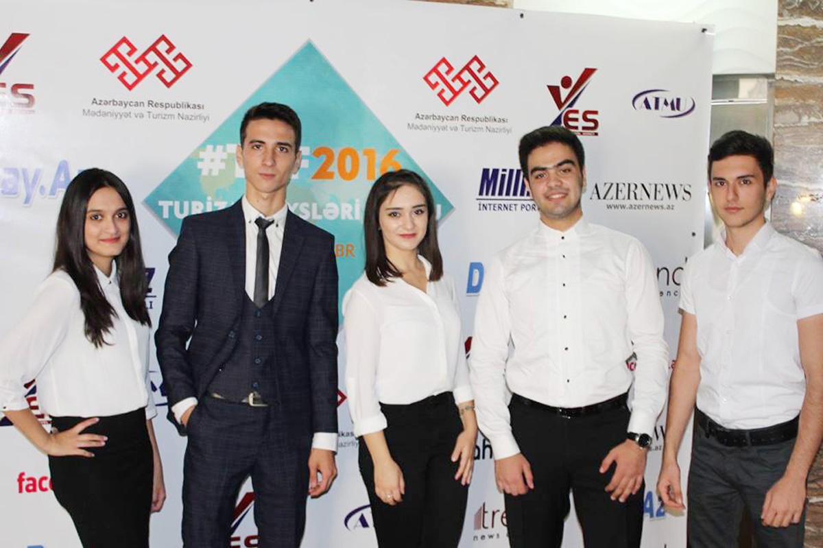 В Баку впервые прошел Форум туристических кейсов (ФОТО)