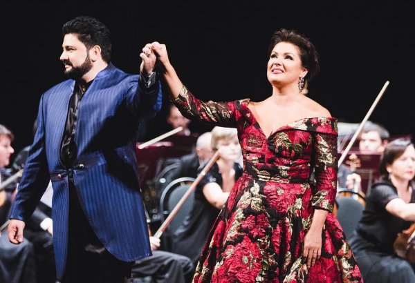 Супруга азербайджанского певца стала лауреатом "Нобелевской премии в области музыки"