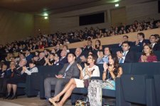 Mehriban Aliyeva attends ‘Ali and Nino’ movie premiere (PHOTO)