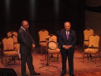 В Баку презентован "Замок мугама" (ФОТО)