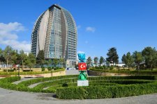 Ilham Aliyev, his wife attend opening of park complex in Khatai (PHOTO)