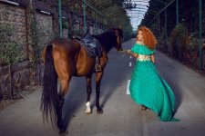 Земфира Адыгезалова: "Нельзя просто так смотреть на лошадей и не восхищаться ими" (ВИДЕО, ФОТО)