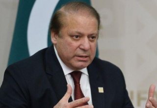 Ousted Pakistani prime minister Nawaz Sharif returns to face trial