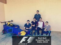 Деревянный F-1 претендует на победу в креативных гонках в Баку (ФОТО)