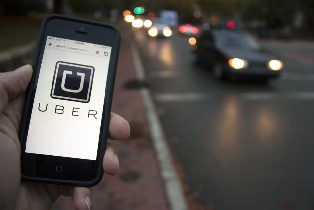 В Буэнос-Айресе водителей будут лишать прав за использование Uber