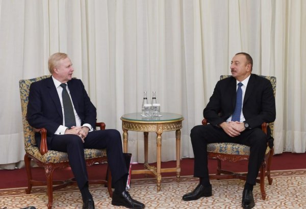 Cumhurbaşkanı Aliyev İstanbul'da BP CEO'su ile biraraya geldi