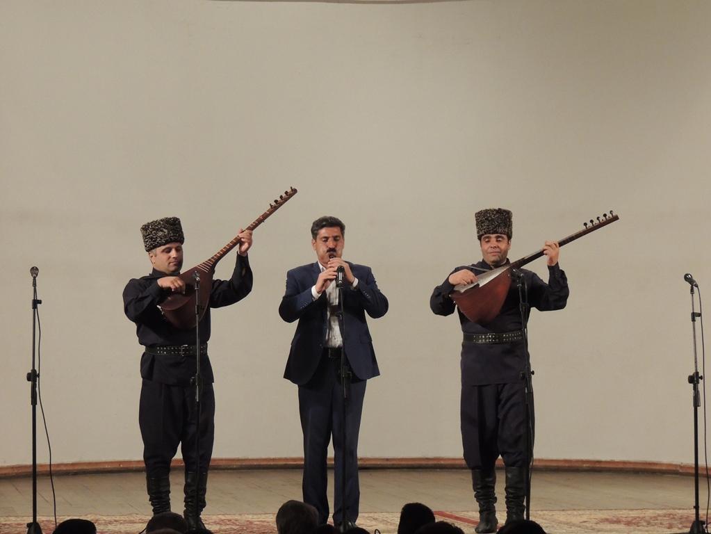 Азербайджанское ашугское искусство (ФОТО)
