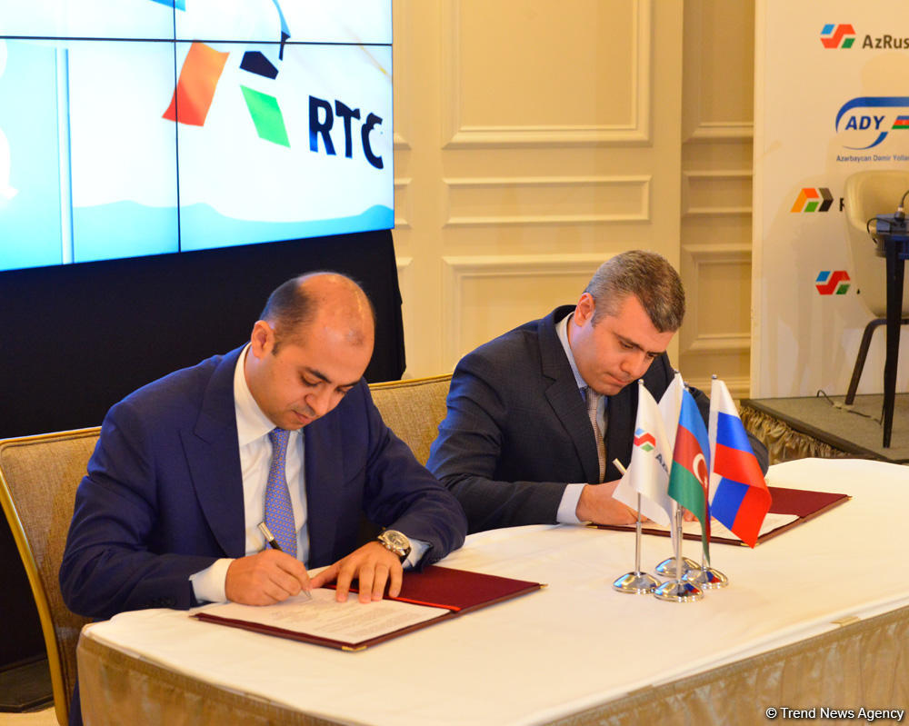 AzRusTrans signs first agreement with Azerbaijan Railways   (PHOTO)
